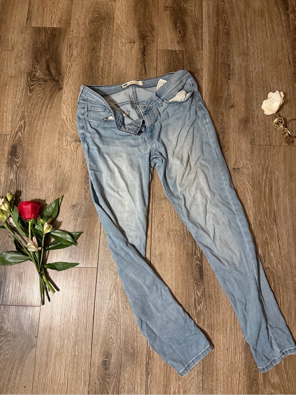 Levi's Light Wash Skinny Women's Jeans